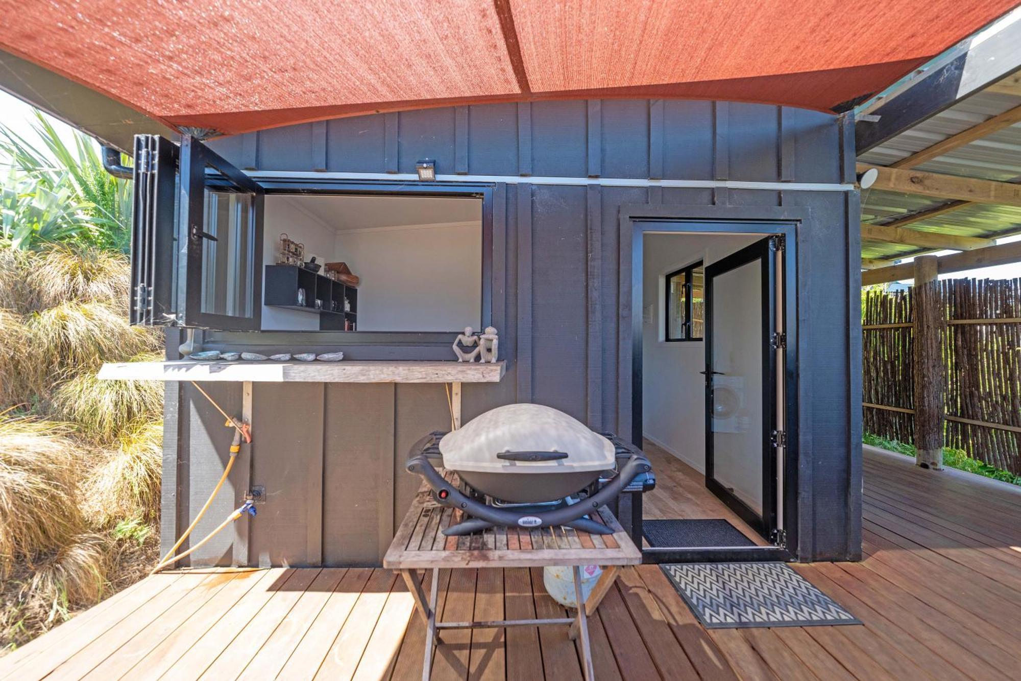 Hotel The Hole In The Rock Yurt Cape Foulwind Exterior foto